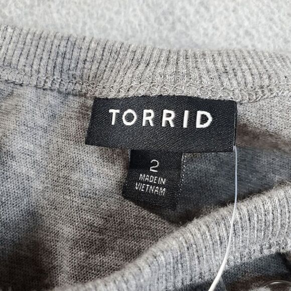 Torrid Top Women 2 Gray Floral O Ring Front Sleeveless Slim Fit Halter Neck Tank - Picture 2 of 10